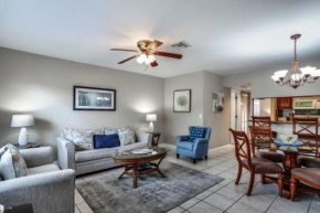 Sanibel Arms B3